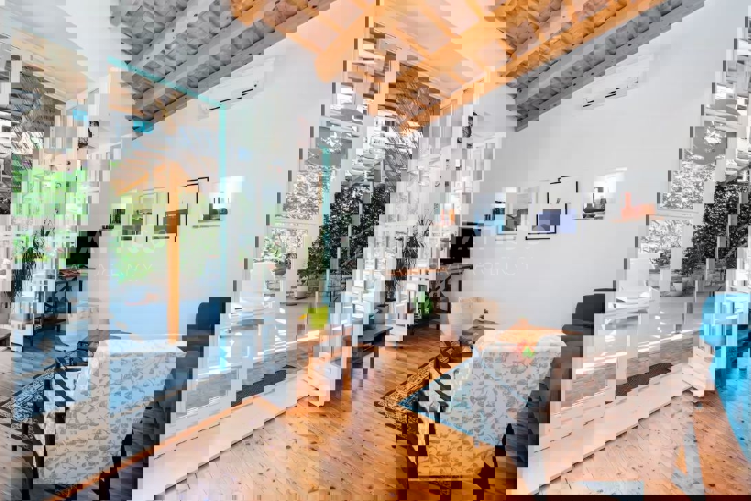 Rovigno, casa con terrazza in centro