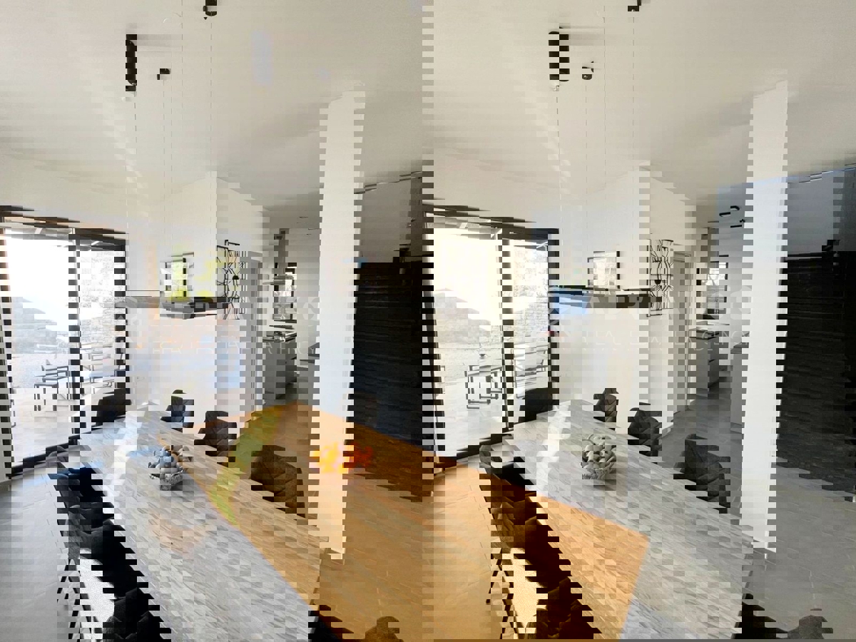 Svetvinčenat, dintorni, villa di lusso con piscina