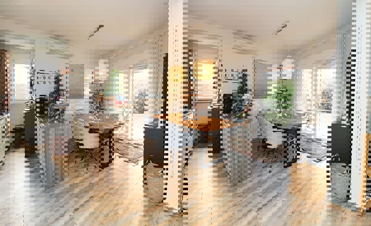 Sošići, casa indipendente con piscina