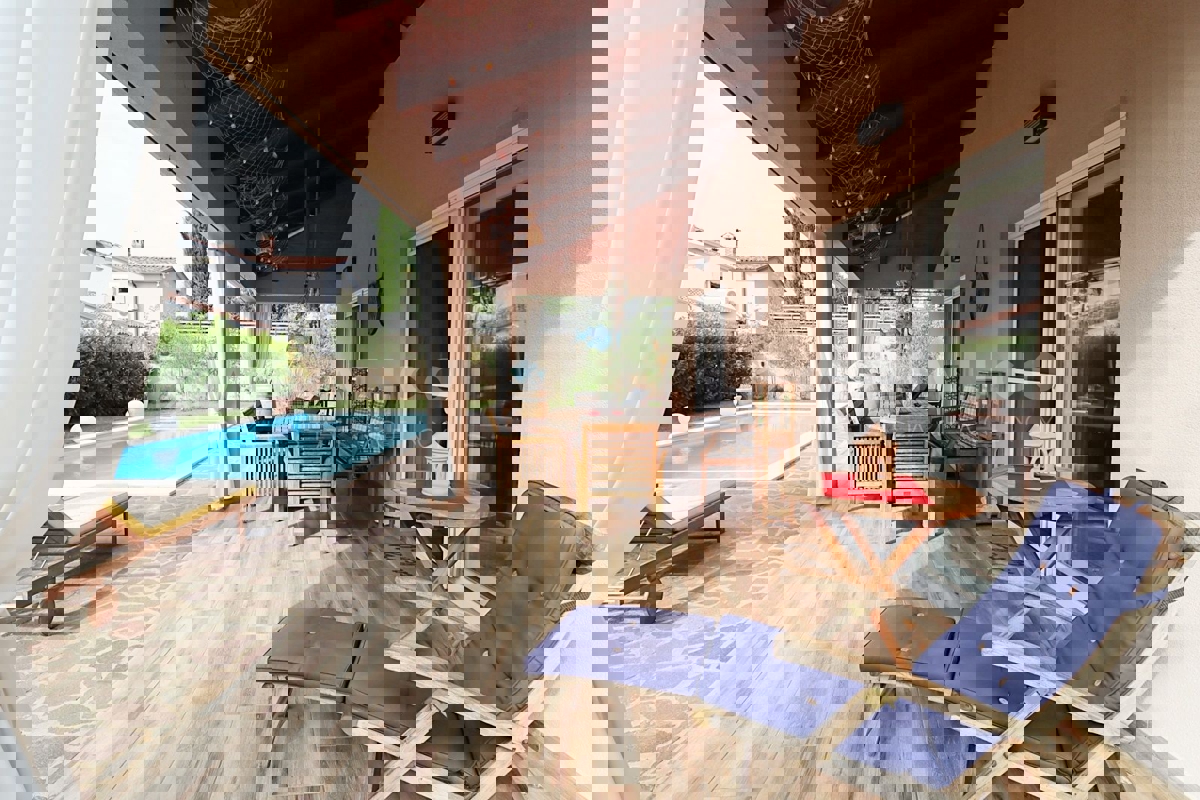 Sošići, casa indipendente con piscina