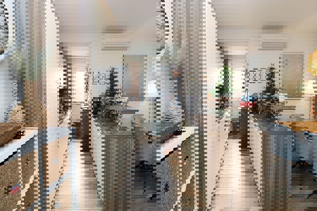 Sošići, casa indipendente con piscina