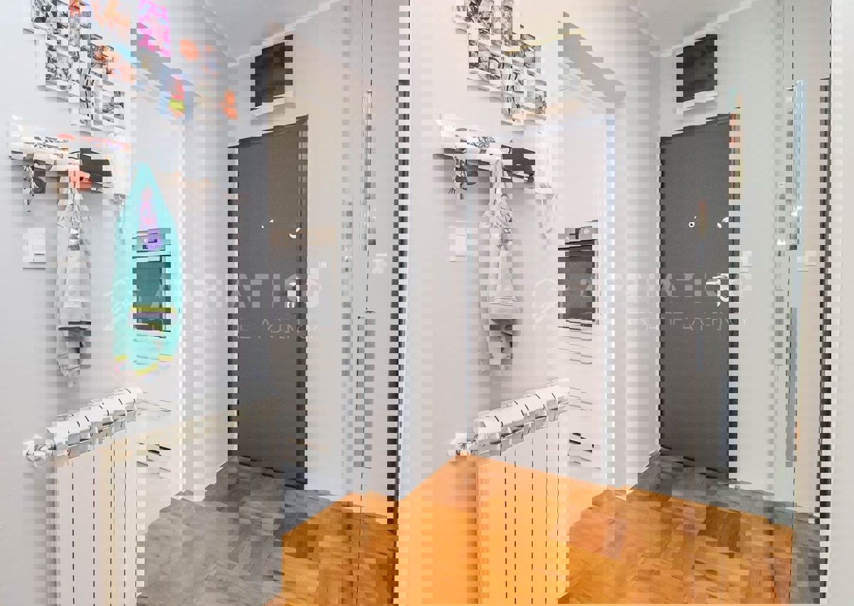 Rovigno, appartamento completamente ristrutturato in ottima posizione