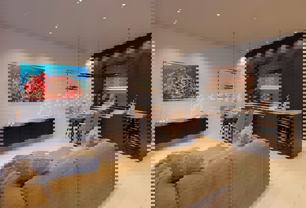 Rovigno, nuova costruzione – appartamento con giardino e piscina