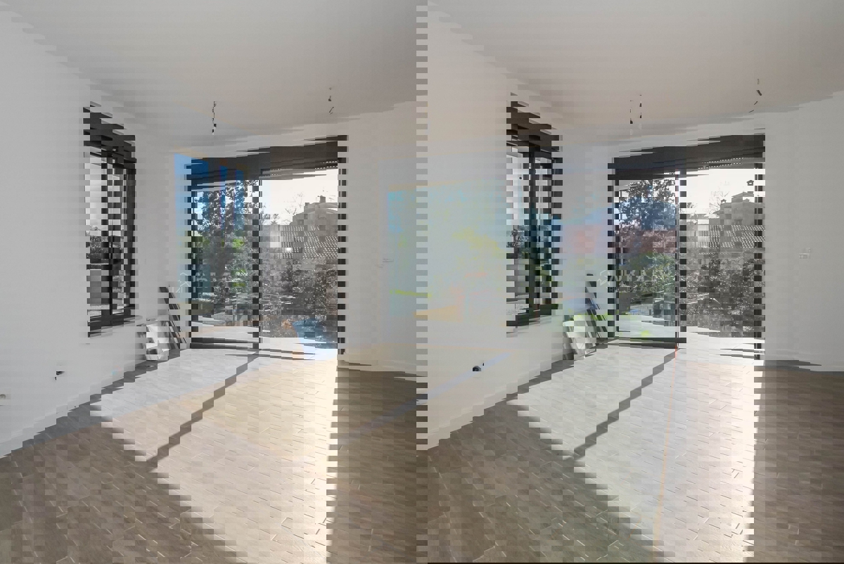 POREČ Appartamento al piano terra, 2 camere da letto