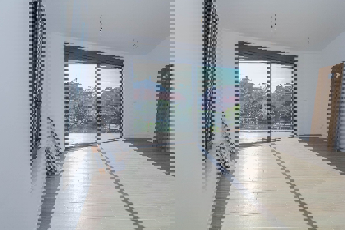 POREČ Appartamento al piano terra, 2 camere da letto