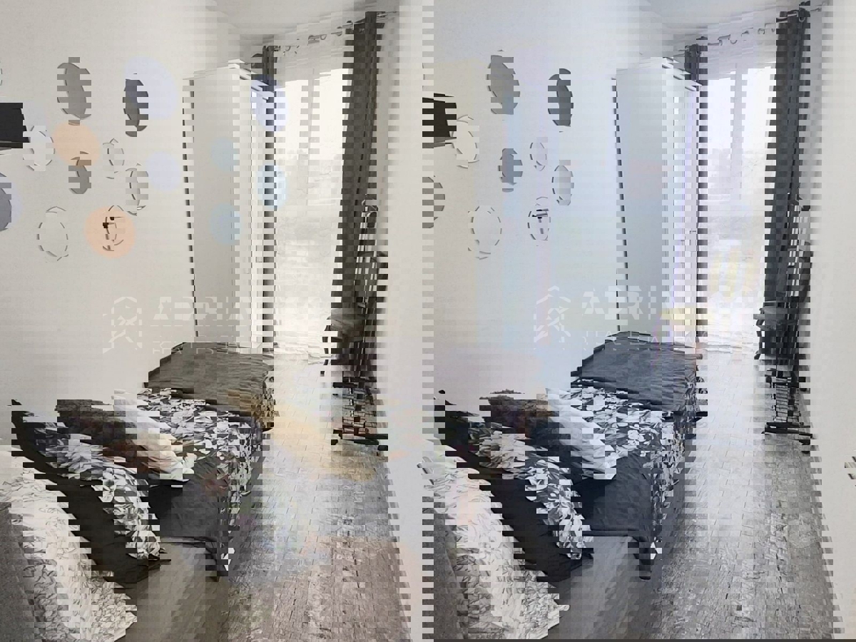 Rovigno, appartamento trilocale ristrutturato vicino al centro