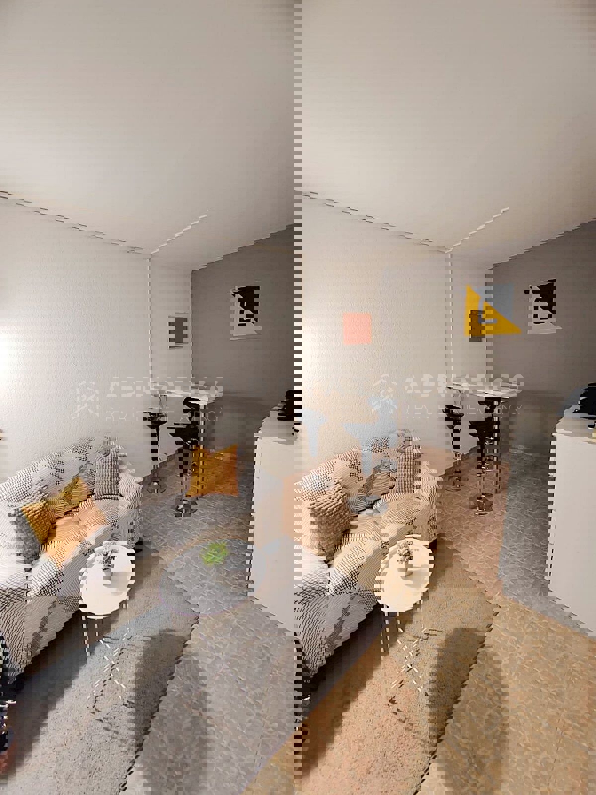 Rovinj, dintorni, appartamento bilocale e ampia terrazza