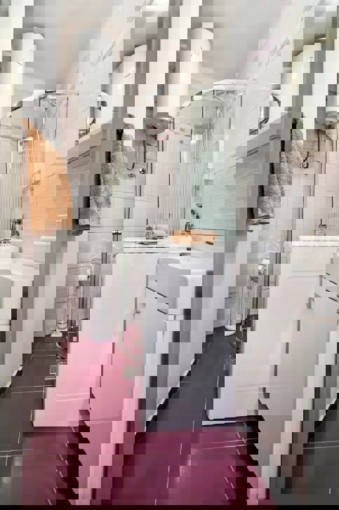 Rovigno, monolocale arredato in ottima posizione