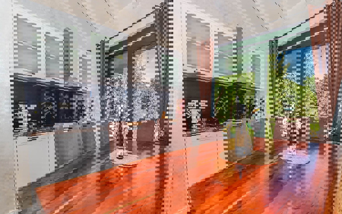 Rovigno, bella casa con ampio giardino