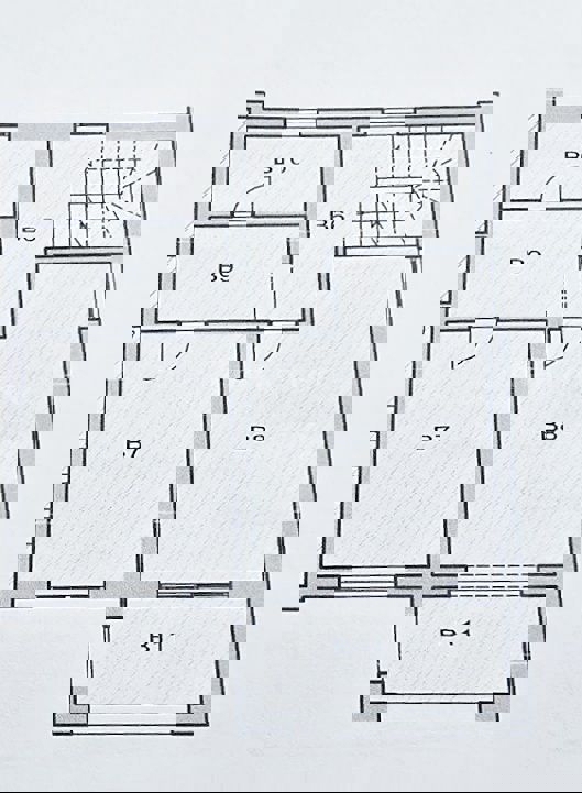 Rovigno, casa bifamiliare con giardino in una posizione tranquilla