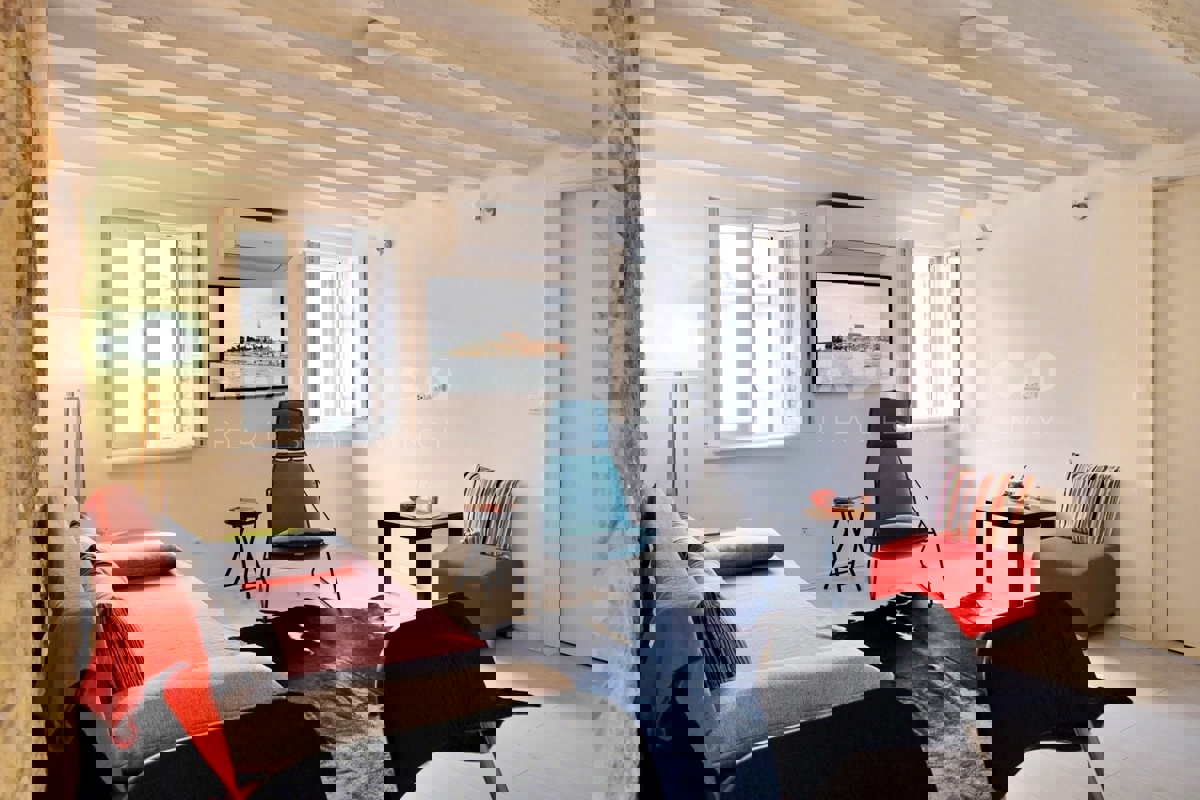 Rovigno, elegante appartamento nel centro storico