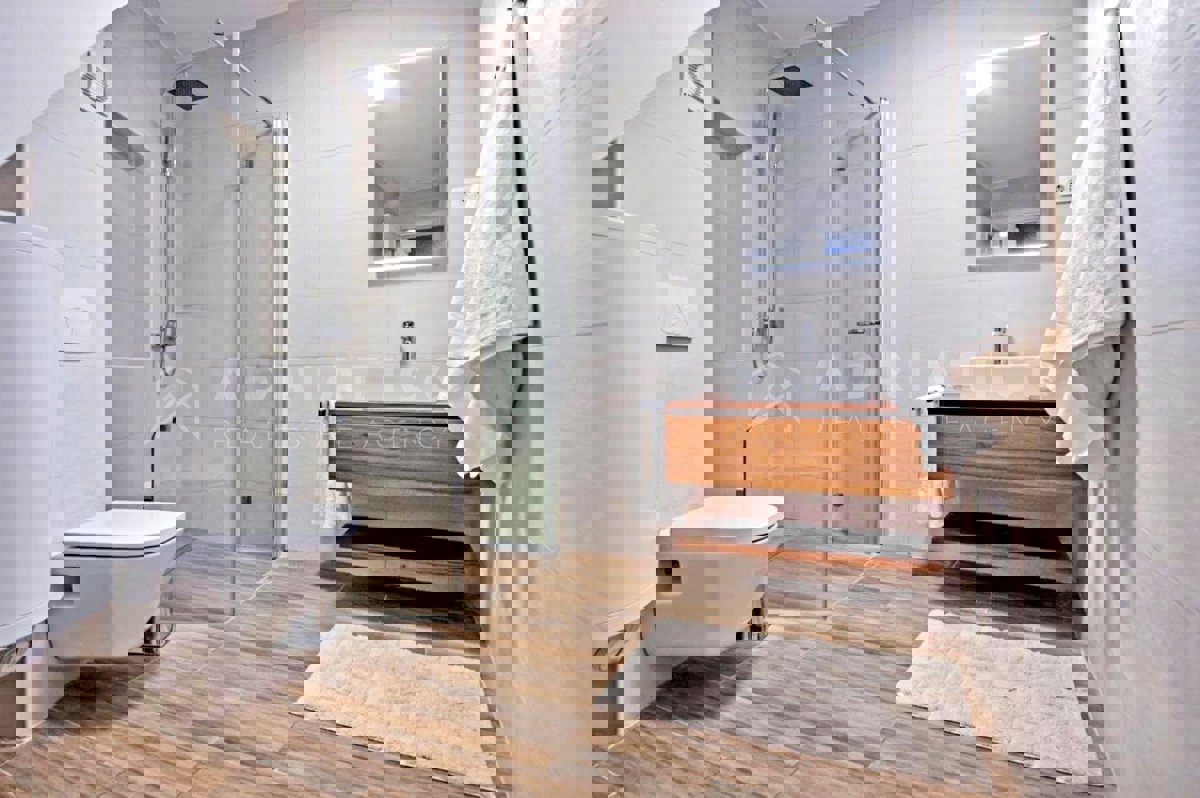 Rovigno, appartamento ben arredato nel centro storico in vendita