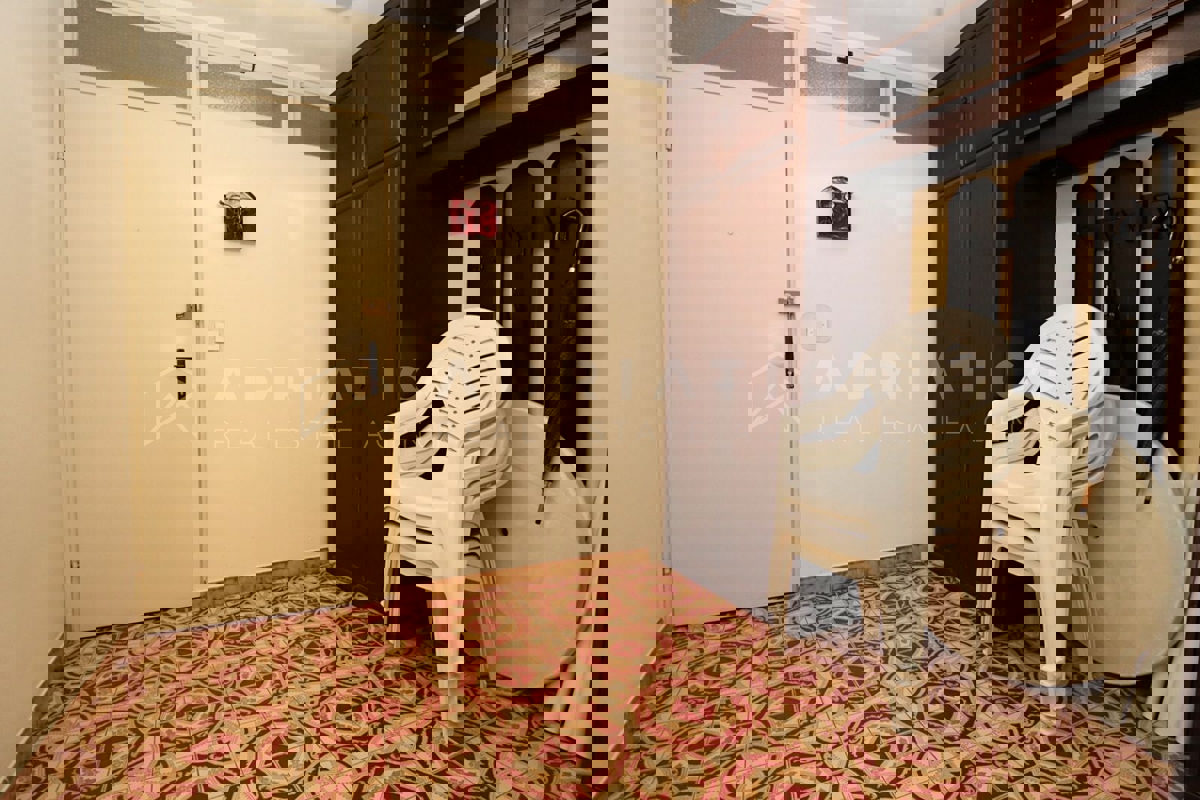 Rovigno,spazioso appartamento con due camere da letto vicino al centro