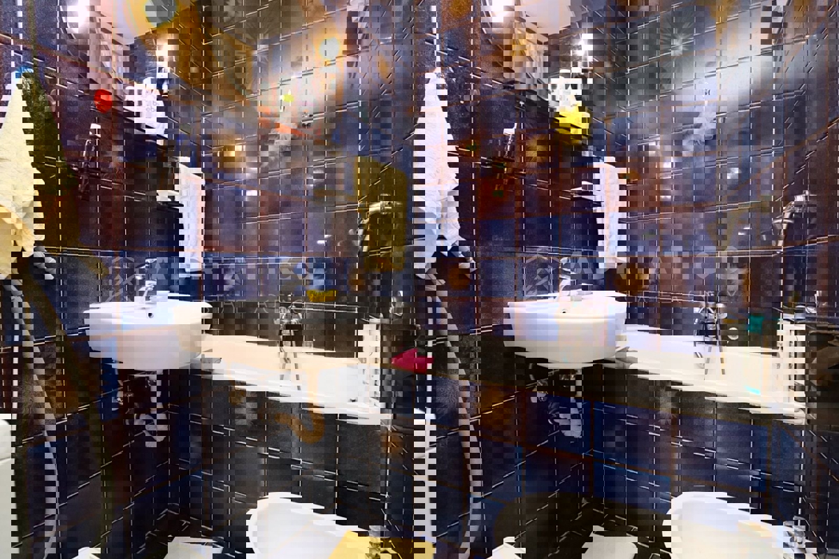 Rovigno,spazioso appartamento con due camere da letto vicino al centro