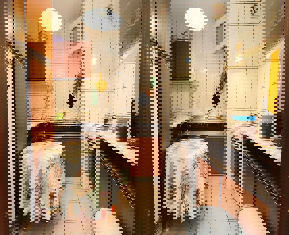 Rovigno, appartamento con due camere da letto vicino al centro