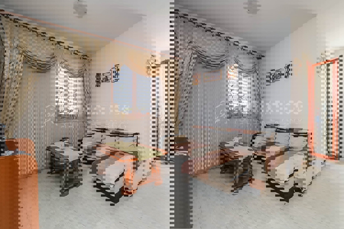 Rovigno, due unità in ottima posizione