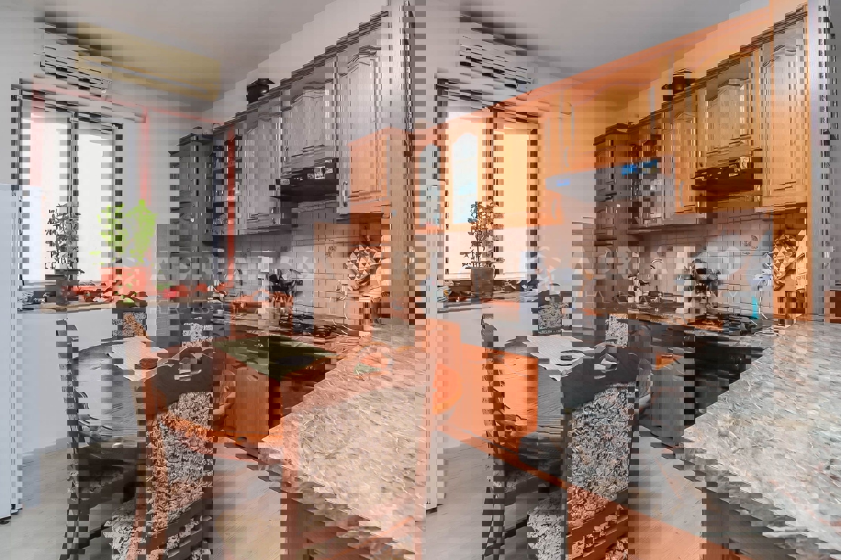 Rovigno, due unità in ottima posizione