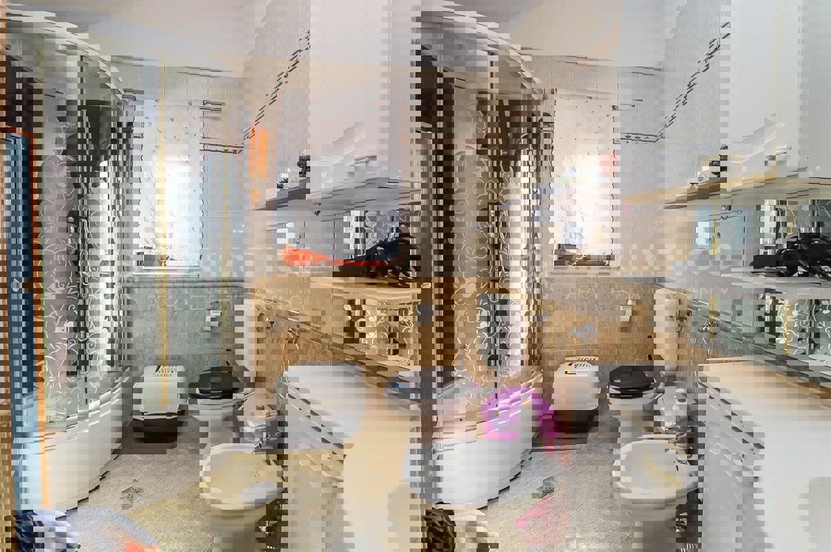 Rovigno, due unità in ottima posizione