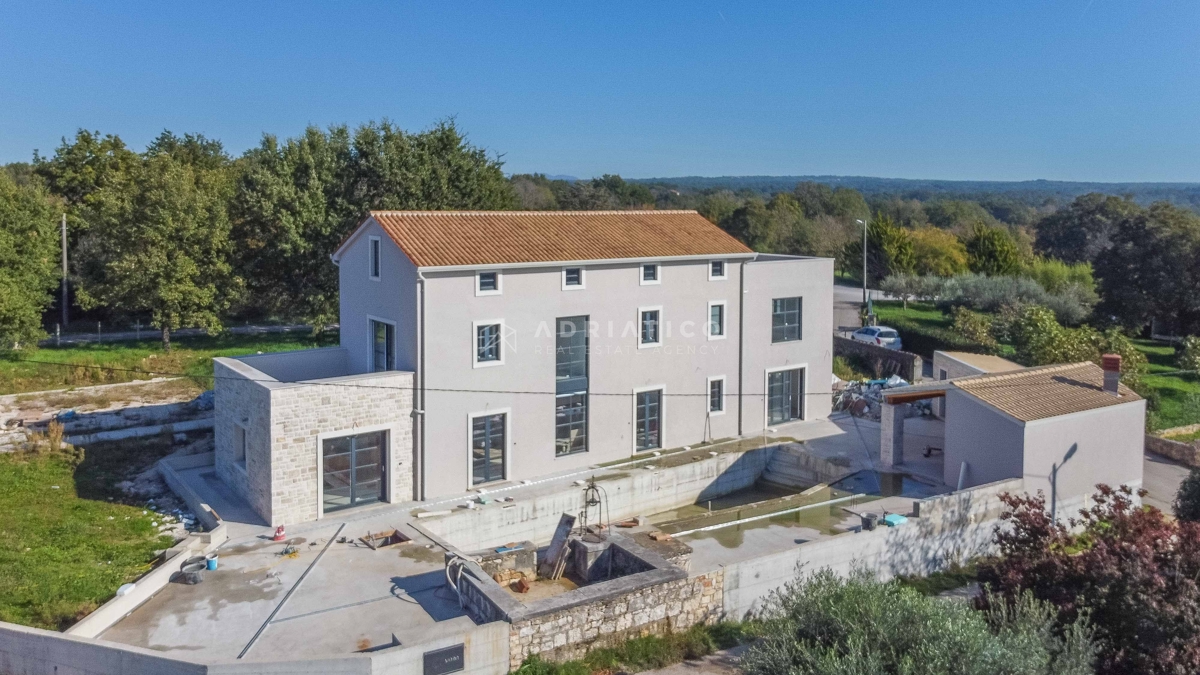 Parenzo - Nuova villa di lusso con piscina