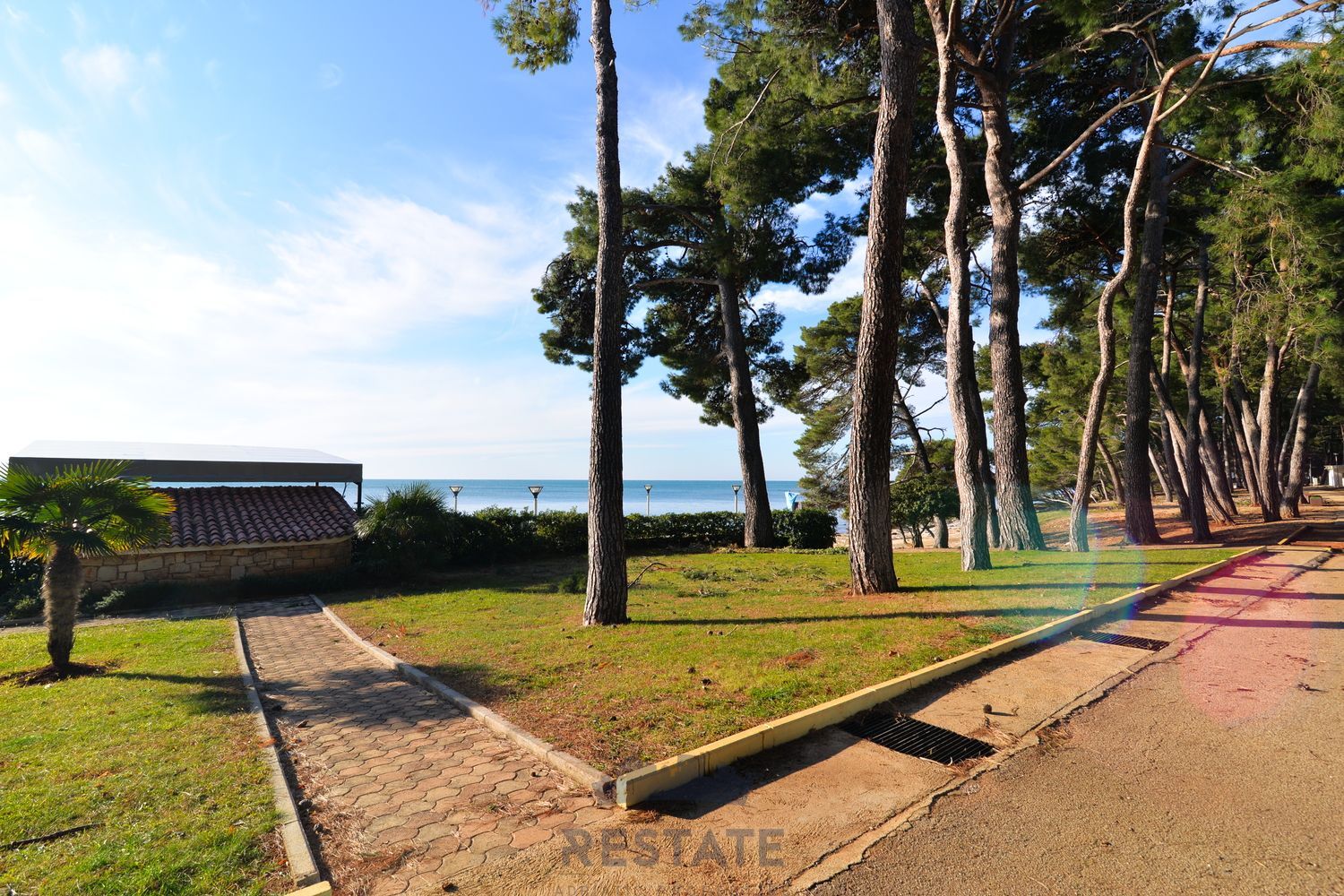 TERRENO - A SCOPO TURISTICO - SUL MARE - CON VISTA MARE