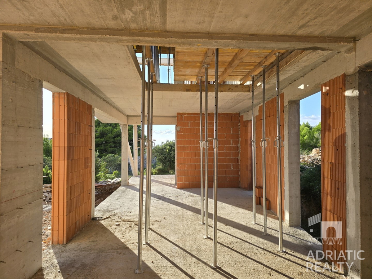 Primošten, casa familiare moderna con wellness e piscina