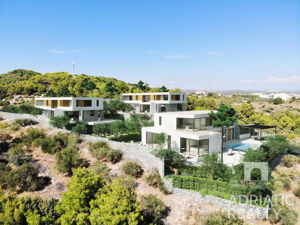 Vodice, villa moderna con wellness e vista panoramica sul mare