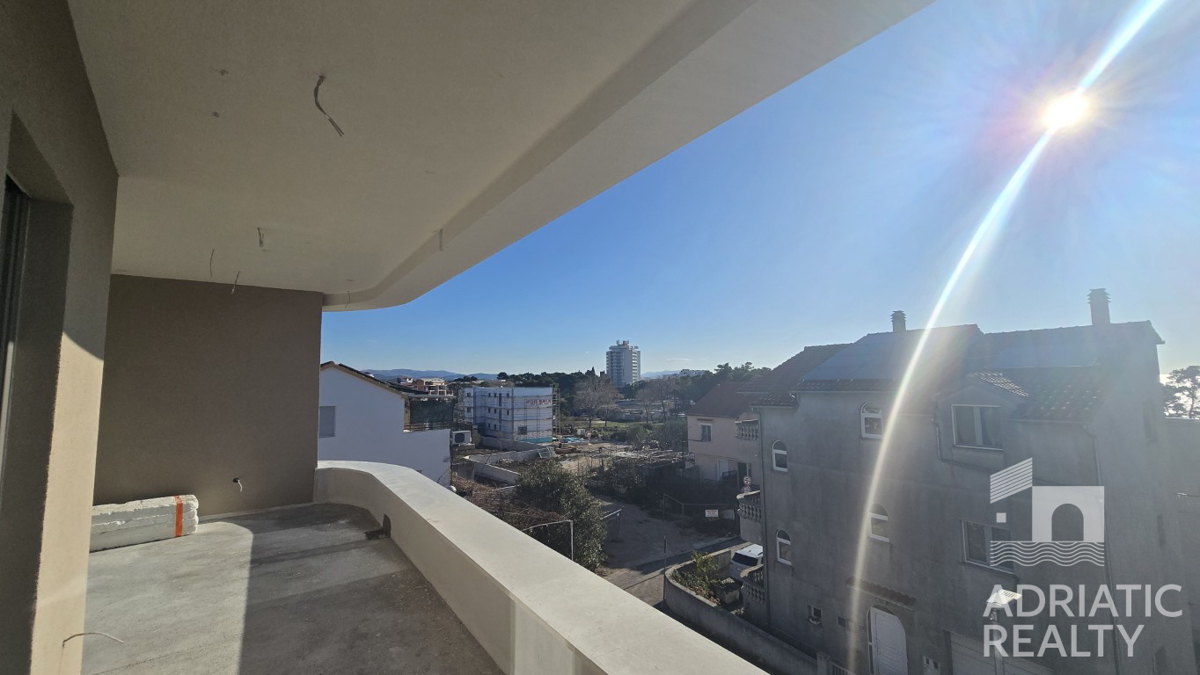 Vodice, appartamento in ottima posizione, a 2 minuti a piedi dalla Spiaggia Blu.