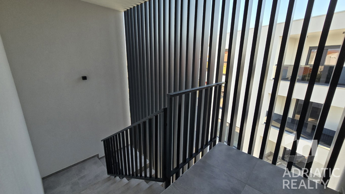 Vodice, ampio appartamento bilocale a 600 m dalla spiaggia