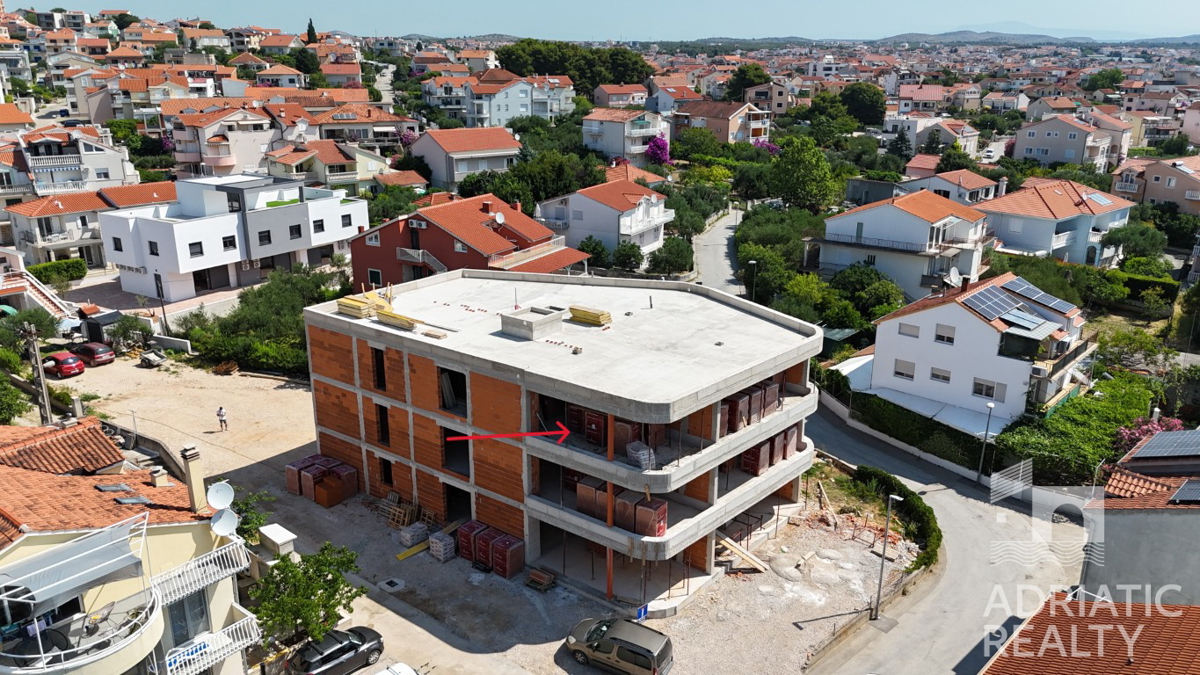 Vodice, appartamento di lusso con tre camere da letto e una splendida vista sul mare - 150 m dalla spiaggia