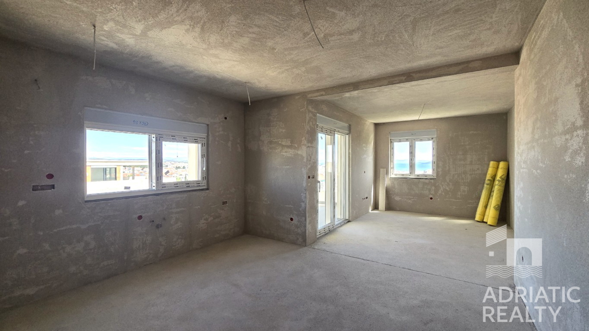 Vodice, monolocale con giardino in bella posizione