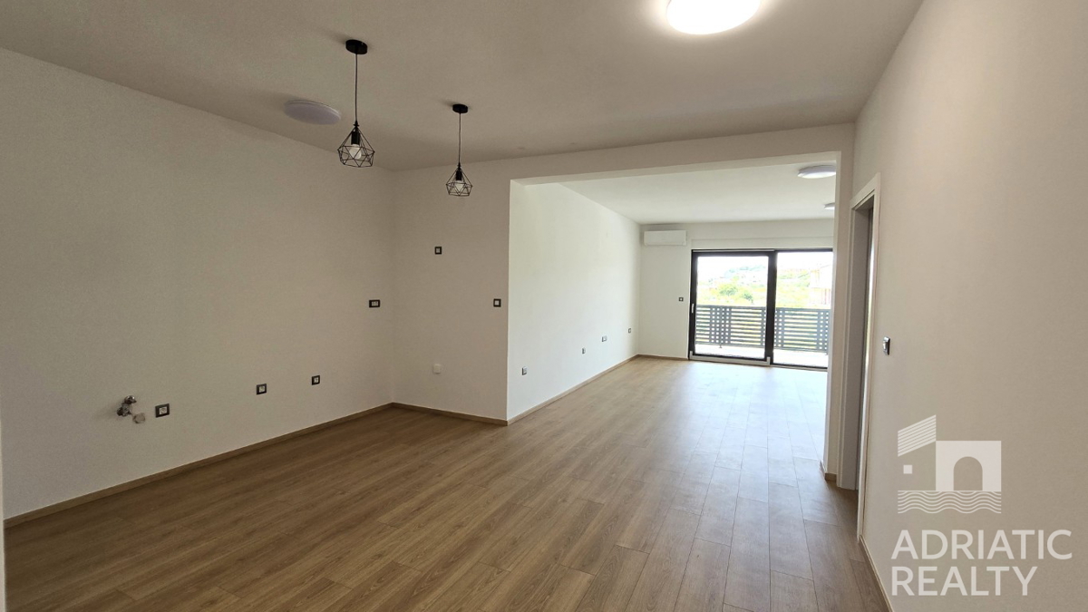 Vodice, appartamento trilocale al primo piano di nuova costruzione