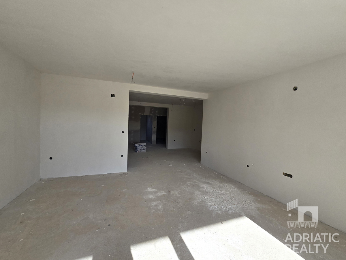 Vodice, appartamento trilocale al primo piano di nuova costruzione