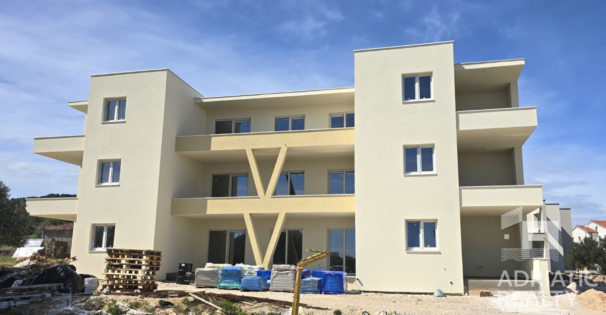 Vodice, appartamento bilocale con vista mare