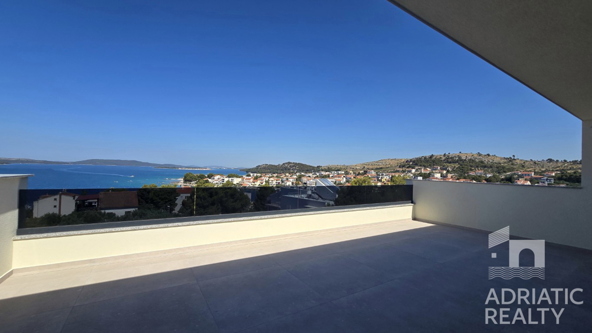 Žaborić, attico bilocale o trilocale con vista mozzafiato sul mare