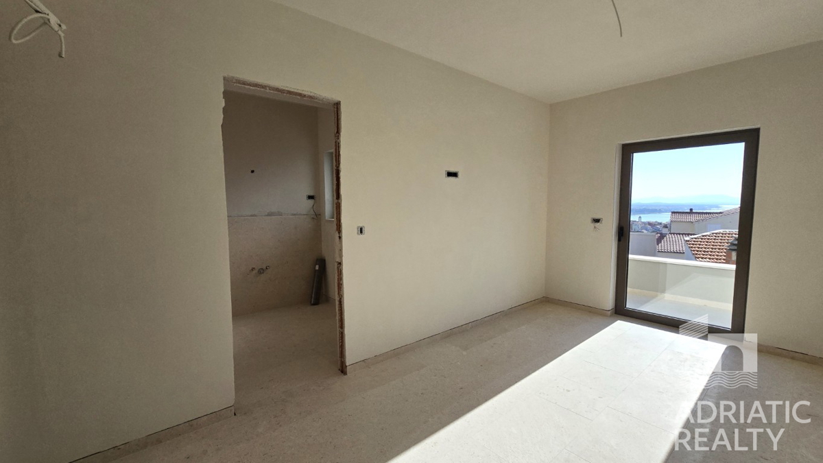 Vodice, spazioso appartamento trilocale (120,89 m2) con vista panoramica sul mare