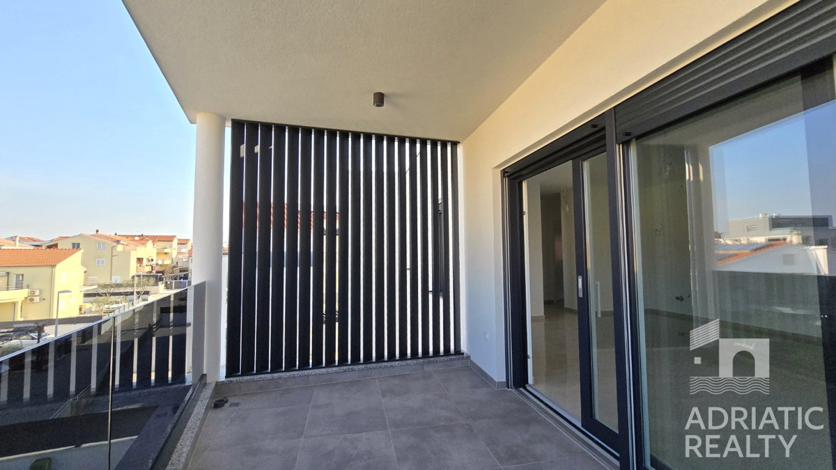 Vodice, ampio appartamento bilocale a 600 m dalla spiaggia