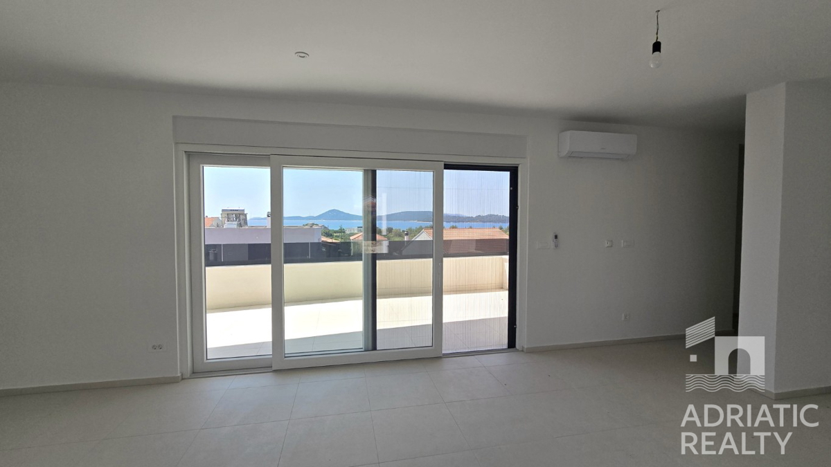 Vodice, appartamento bilocale con vista mare