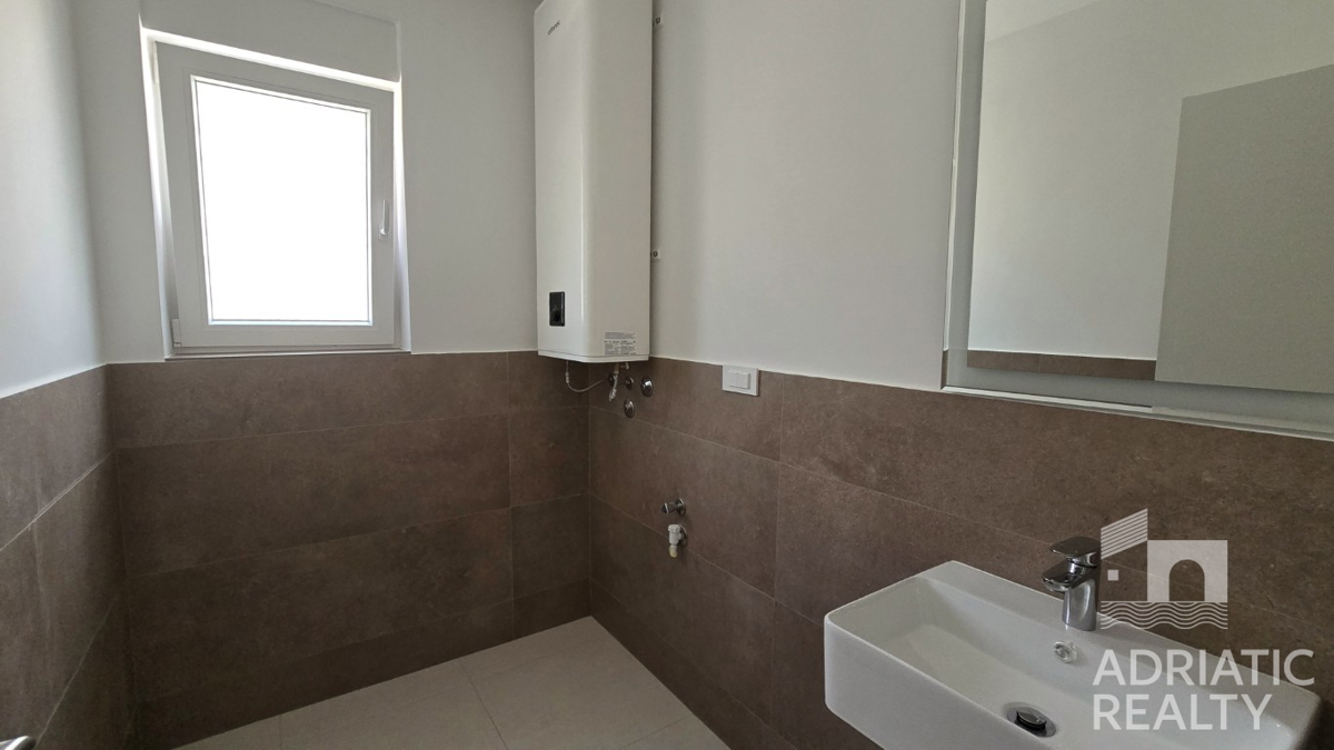 Vodice, appartamento bilocale con vista mare