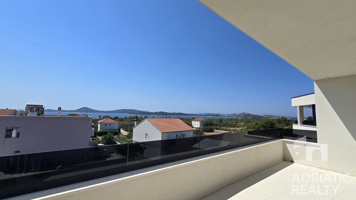 Vodice, appartamento bilocale con vista mare