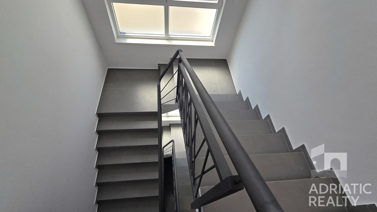 Vodice, appartamento bilocale con vista mare