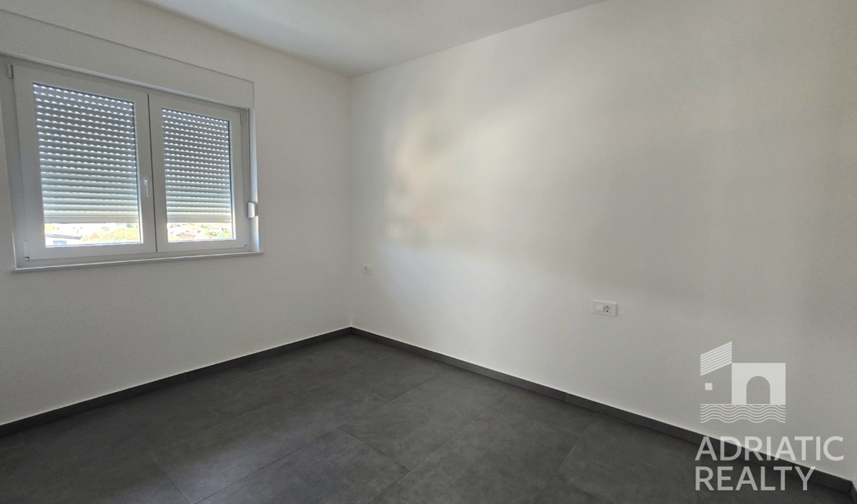 Jezera, isola di Murter, appartamento bilocale con vista mare, subito abitabile