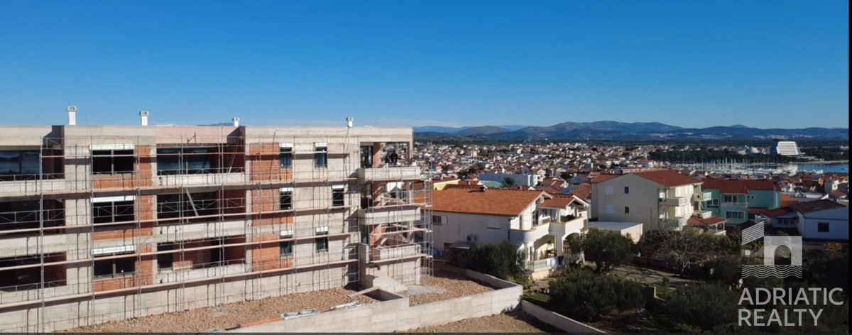 Vodice, bellissimo appartamento trilocale con vista panoramica sul mare