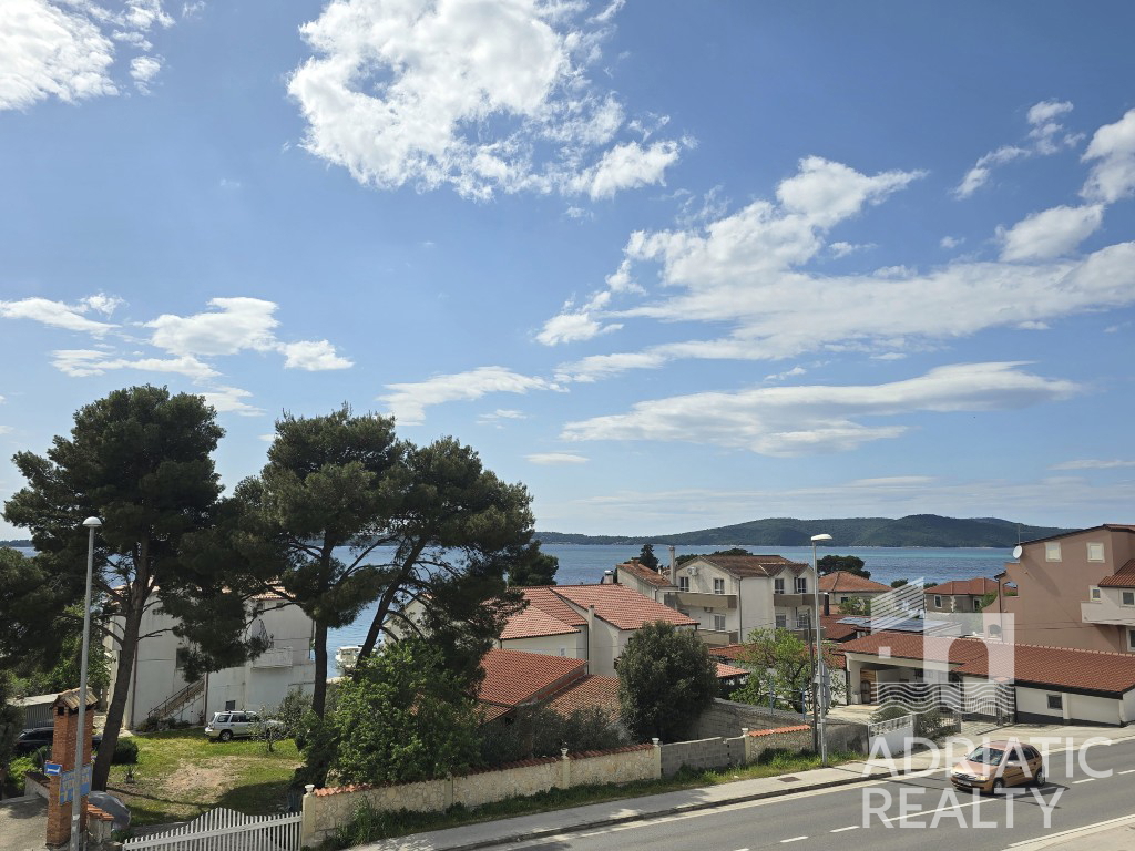 Brodarica, splendida attico trilocale, 136,27 m2, vista mare