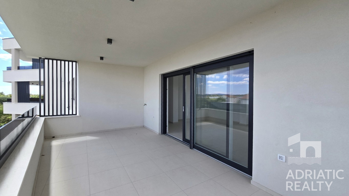 Vodice, appartamento bilocale in moderna costruzione vicino alla spiaggia