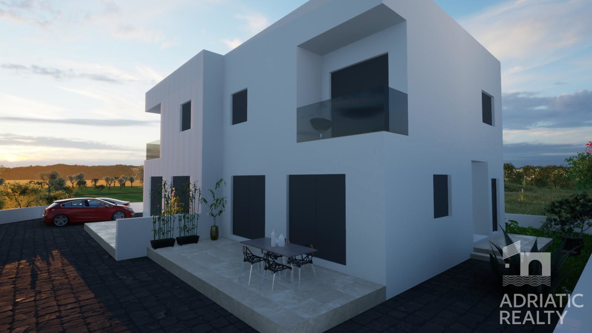 Vodice, moderna dvojna kuća s vrtom na mirnoj lokaciji