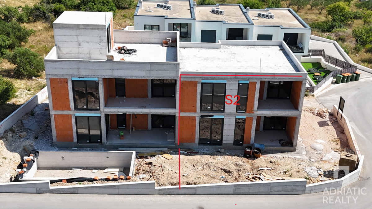 Vodice, moderna dvojna kuća s pogledom na more