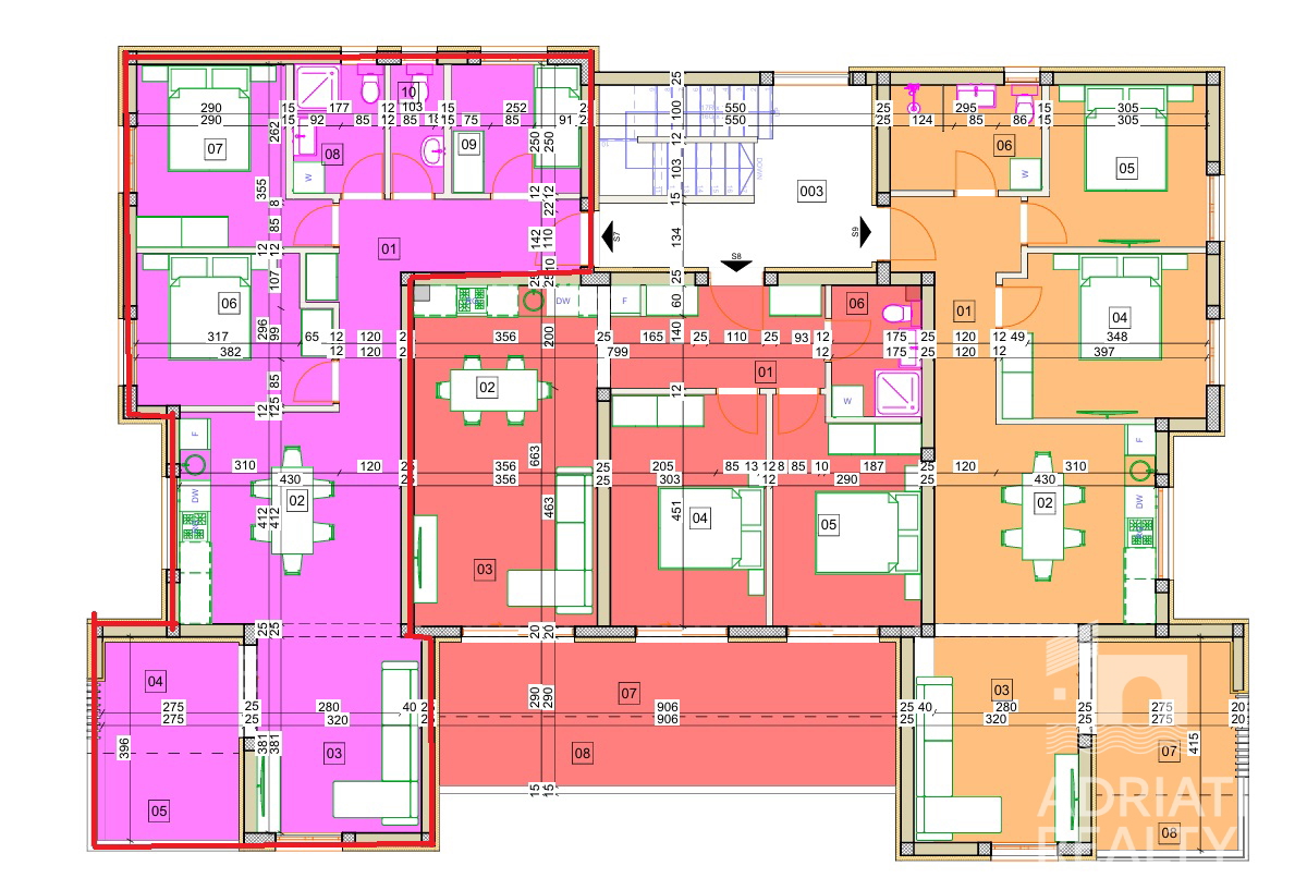 Vodice, appartamento trilocale con ripostiglio e parcheggio