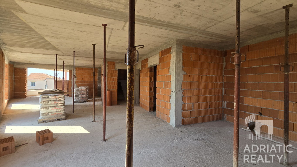 Vodice, ampio appartamento bilocale in nuova costruzione - 2 minuti dalla spiaggia