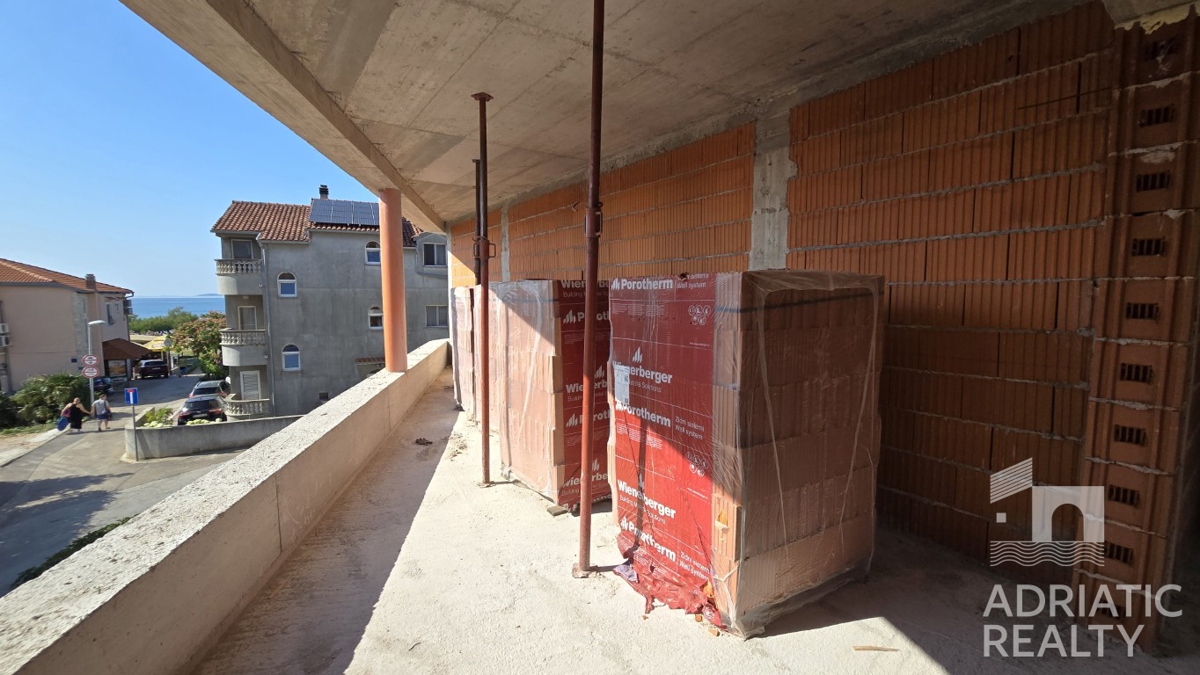 Vodice, ampio appartamento bilocale in nuova costruzione - 2 minuti dalla spiaggia