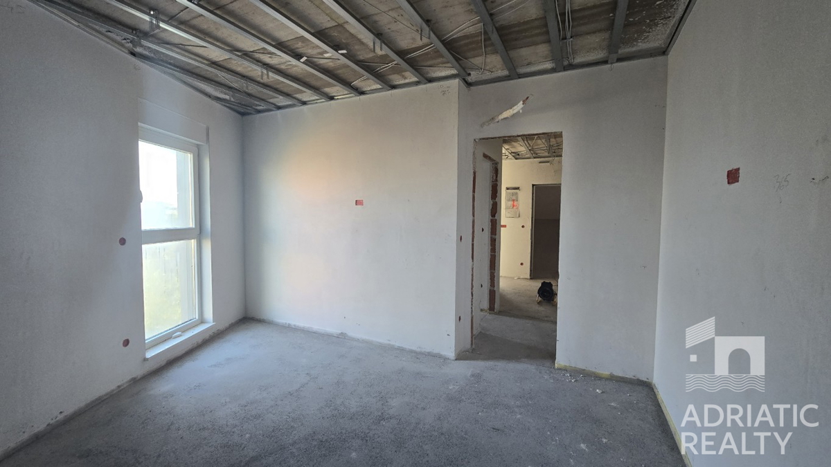 Vodice, ampio appartamento bilocale in nuova costruzione - 2 minuti dalla spiaggia